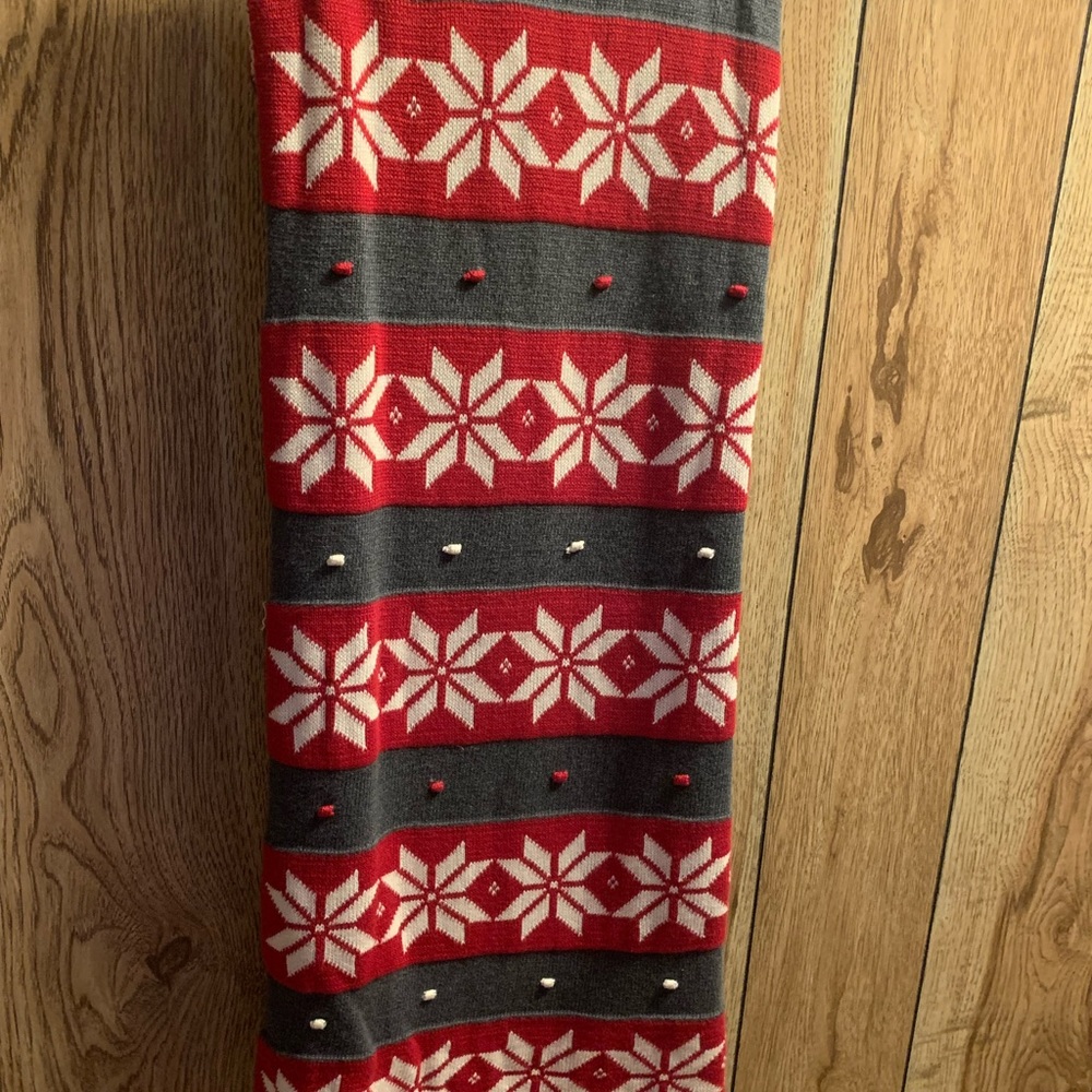 Reversible Blanket/throw, holiday snowflakes